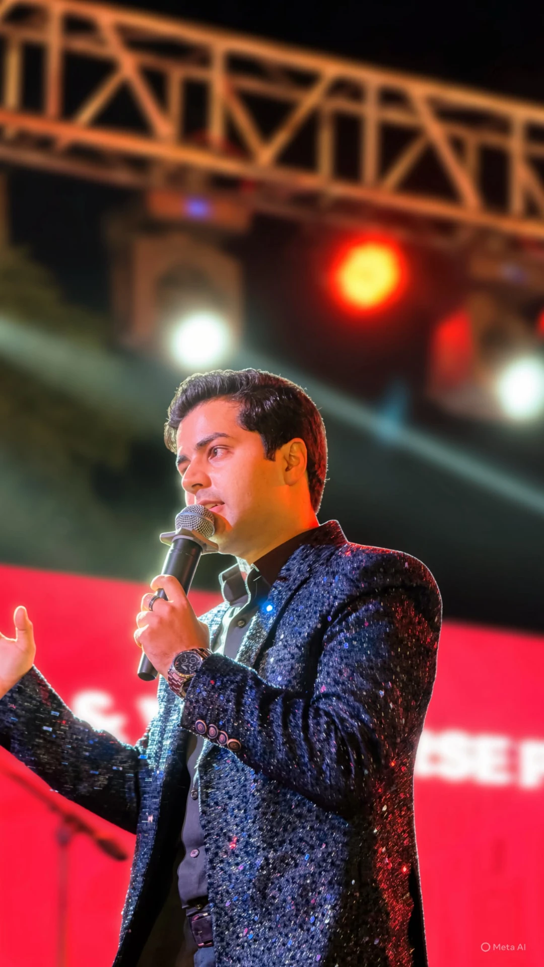 Hassan Fadul hosting